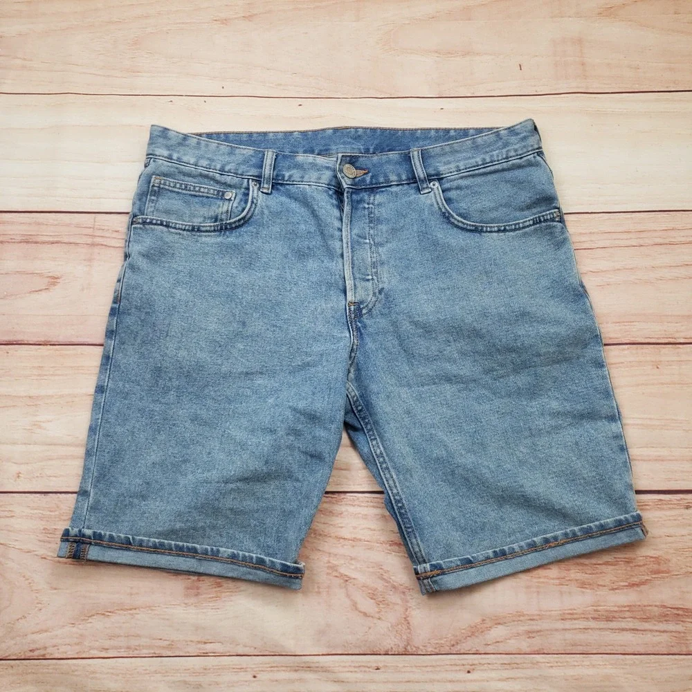 H&M &Denim‎ Shorts Mens 34 Blue Slim Fit Jeans Denim Medium Wash Cuff Button Fly